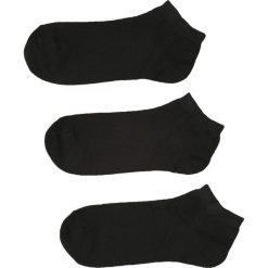 3-pack Czarne Skarpety We Got It. Czarne skarpetki męskie Born2be, bez wzorów. Za 19,99 zł.