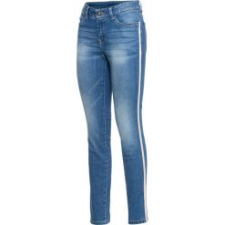 Dżinsy SKINNY z lampasami bonprix niebieski "bleached”. Niebieskie jeansy damskie bonprix. Za 99,99 zł.