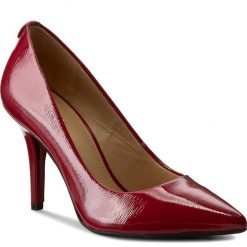Szpilki MICHAEL MICHAEL KORS - Mk-Flex High Pump 40R7MFHP1A Cherry. Czerwone półbuty damskie MICHAEL Michael Kors, bez wzorów, ze skóry, eleganckie, bez obcasa, na obcasie, bez zapięcia. Za 569,00 zł.