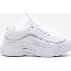 Sneakersy na platformie - Biały. Białe sneakersy damskie House. Za 99,99 zł.
