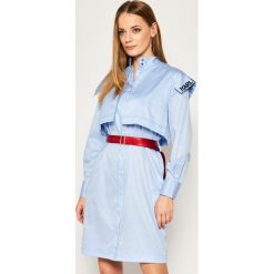 Sukienka koszulowa Karl Lagerfeld Stripe Poplin 201W1302. Niebieskie sukienki damskie KARL LAGERFELD, na co dzień, bez wzorów, z bawełny, z koszulowym kołnierzykiem, bez rękawów, proste. W wyprzedaży za 999,00 zł.