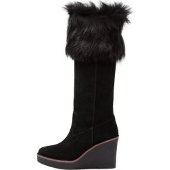 Buty zimowe damskie: UGG VALBERG Kozaki na obcasie black