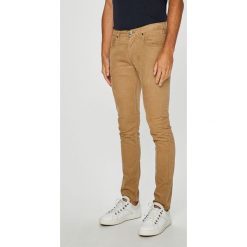 Lee - Spodnie Luke. Szare rurki męskie Lee, z bawełny. Za 299,90 zł.