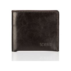 Elegancki brązowy skórzany męski portfel SOLIER KAITLYN. Pomarańczowe portfele męskie marki Solier, bez wzorów, ze skóry. Za 89,90 zł.