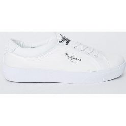 Pepe Jeans - Tenisówki. Białe trampki i tenisówki damskie marki Pepe Jeans, z jeansu. W wyprzedaży za 179,90 zł.