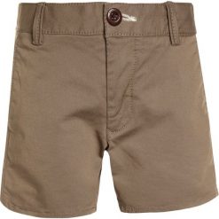 GANT BOYS Szorty sepia khaki. Brązowe spodenki chłopięce GANT, z bawełny. Za 229,00 zł.