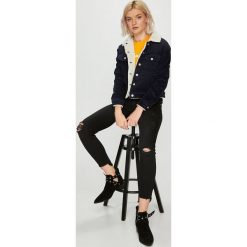 Pepe Jeans - Kurtka. Niebieskie kurtki damskie Pepe Jeans, s, bez wzorów, z bawełny, krótkie. W wyprzedaży za 329,90 zł.