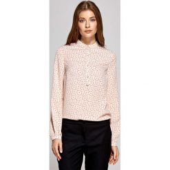 Koszulowa Bluzka Polo z Niską Stójką - Wzór Różowa. Różowe podkoszulki damskie marki Molly.pl, xl, bez wzorów, z jeansu, bez rękawów. Za 121,90 zł.