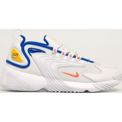 Nike Sportswear - Buty Nike Zoom 2K. Białe buty sportowe męskie Nike Sportswear, z gumy, na sznurówki, nike zoom. W wyprzedaży za 329,90 zł.
