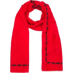 Szal MOSCHINO 03151 M1993. Czarne szaliki damskie MOSCHINO, bez wzorów. W wyprzedaży za 249,00 zł.