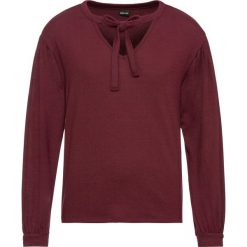 Sweter z dekoltem w serek bonprix czerwony klonowy. Czerwone swetry klasyczne damskie bonprix, z dekoltem w serek. Za 59,99 zł.