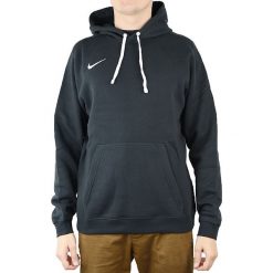 Nike Hoodie Fleece Team Club 19 AR3239-010 bluzy męskie czarne M. Czarne bluzy męskie Nike, m, bez wzorów, z bawełny, sportowe, z kapturem, bez rękawów, z kapturem. W wyprzedaży za 179,99 zł.
