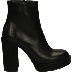 Botki - 8358 VI-MA NE. Czarne botki damskie skórzane Venezia. Za 299,00 zł.