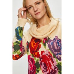 Golfy damskie: Desigual - Sweter