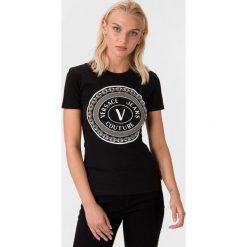 Versace Jeans Couture Koszulka Czarny. Czarne koszulki damskie Versace Jeans Couture, m, z nadrukiem, z bawełny, bez kołnierzyka, z krótkim rękawem. Za 447,95 zł.