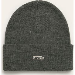 Levi's - Czapka. Szare czapki damskie Levi's®, na zimę, bez wzorów, z dzianiny. W wyprzedaży za 89,90 zł.