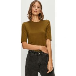 Vero Moda - T-shirt. Zielone bluzki damskie Vero Moda, s, bez wzorów, z elastanu, casualowe, z okrągłym kołnierzem, z krótkim rękawem. Za 69,90 zł.
