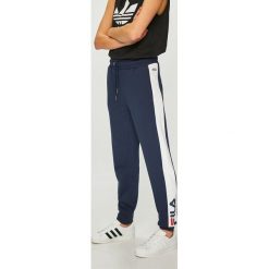 Fila - Spodnie. Niebieskie spodnie damskie Fila, s, z bawełny. W wyprzedaży za 159,90 zł.