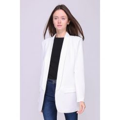 Kardigan "Yzona" w kolorze białym. Białe kardigany damskie Multiples grandes tailles, s, bez wzorów, z bawełny, klasyczne, bez rękawów, bez kaptura. W wyprzedaży za 107,95 zł.