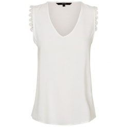 Vero Moda Damska bluzka Lace y Boca Sl Top Snow White (rozmiar XS). Białe bluzki damskie Vero Moda, xs, bez wzorów, z materiału, bez kołnierzyka, bez rękawów. W wyprzedaży za 77,00 zł.