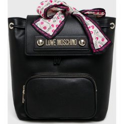Love Moschino - Plecak. Czarne plecaki damskie Love Moschino, bez wzorów, ze skóry ekologicznej. Za 839,90 zł.