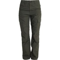 Carhartt WIP AVIATION PANT COLUMBIA Bojówki cypress rinsed. Zielone spodnie damskie marki Carhartt WIP, z bawełny. Za 419,00 zł.