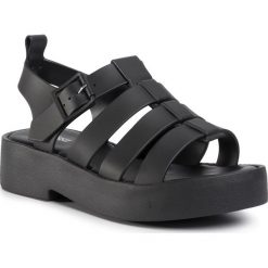 Sandały MELISSA - Epic Ad 32924 Black/Black 50481. Czarne klapki damskie Melissa, bez wzorów, z tworzywa sztucznego, bez obcasa. Za 469,00 zł.