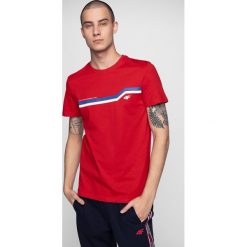 T-shirt męski TSM221 - czerwony. Czerwone koszulki męskie xxl. W wyprzedaży za 29,99 zł.