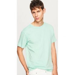 Gładki t-shirt - Zielony. Zielone t-shirty męskie Reserved, m. Za 19,99 zł.