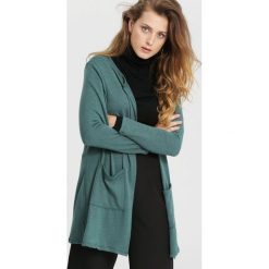 Ciemnozielony Kardigan Length. Zielone kardigany damskie marki other, xl. Za 49,99 zł.