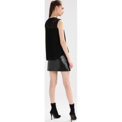 Bluzki asymetryczne: Superdry BOBBIE BUTTON BLOUSE Bluzka black