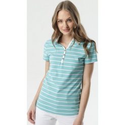 Jasnoniebieski T-shirt Sireiria. Niebieskie koszulki damskie polo Born2be, s, w paski, z krótkim rękawem. Za 39,99 zł.