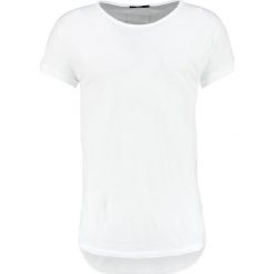 T-shirty męskie: Tigha MILO Tshirt basic white