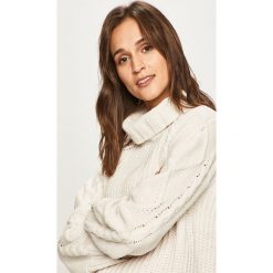 Glamorous - Sweter. Białe swetry damskie Glamorous, s, bez wzorów, z poliesteru, bez rękawów. W wyprzedaży za 119,90 zł.