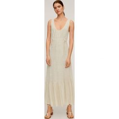 Mango - Sukienka Linen. Czerwone sukienki damskie Mango, na co dzień, m, bez wzorów, ze lnu, casualowe, z okrągłym kołnierzem, bez rękawów, maxi, rozkloszowane. W wyprzedaży za 97,90 zł.