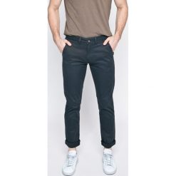 Pepe Jeans - Spodnie SLOANE TASLOANE. Spodnie męskie Pepe Jeans, bez wzorów, z elastanu. W wyprzedaży za 199,90 zł.