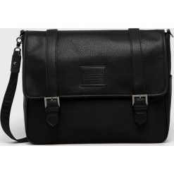 Guess Jeans - Torba. Czarne torby męskie skórzane Guess Jeans, w paski, z poliesteru, na ramię, małe. Za 579,90 zł.