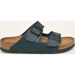 Birkenstock - Klapki Arizona. Szare kapcie męskie Birkenstock, ze skóry ekologicznej, bez zapięcia. Za 289,90 zł.