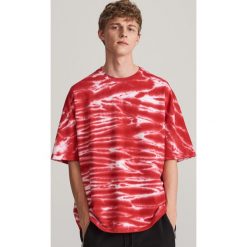 T-shirt oversize tie-dye - Biały. Białe t-shirty męskie Reserved, s, bez wzorów, bez kołnierzyka. Za 59,99 zł.