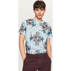T-shirty męskie: T-shirt z nadrukiem w kwiaty – Niebieski