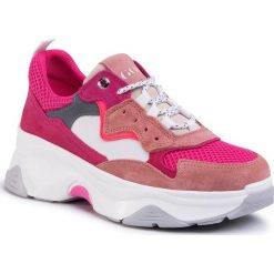 Sneakersy GOE - FF2N3010 Pink Multi. Różowe półbuty damskie GOE, na co dzień, bez wzorów, z zamszu, bez obcasa, na płaskiej podeszwie, bez zapięcia. Za 439,00 zł.