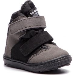 Śniegowce MRUGAŁA - Iwo 7181/8-80 Grey. Szare śniegowce chłopięce Mrugała, bez zapięcia. W wyprzedaży za 209,00 zł.