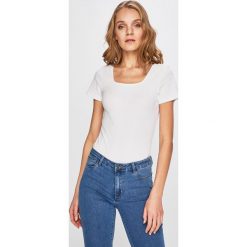 Glamorous - Top. Białe bluzki damskie Glamorous, s, bez wzorów, z elastanu, z okrągłym kołnierzem. W wyprzedaży za 49,90 zł.