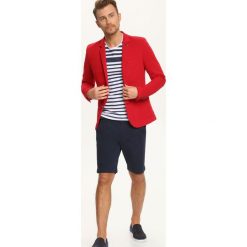 MARYNARKA MĘSKA TALIOWANA, OBCISŁA Z GUZIKIEM. Czerwone marynarki męskie Top Secret, m, bez wzorów, eleganckie. W wyprzedaży za 119,99 zł.