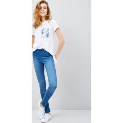 Jegginsy typu high waist. Jeansy damskie Moodo, xs, bez wzorów, z denimu. Za 19,99 zł.