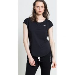 4F - Top. Szare topy sportowe damskie 4f, l, z elastanu, z okrągłym kołnierzem. W wyprzedaży za 59,90 zł.
