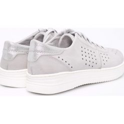 Jana - Buty. Szare buty sportowe damskie marki Jana, z gumy, trekkingowe. W wyprzedaży za 199,90 zł.