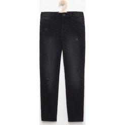 Spodnie chłopięce: Jeansy slim fit z przetarciami – Czarny