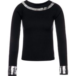 Sweter Patrizia Pepe 8M0923/A5G7-J2FE. Czarne swetry damskie Patrizia Pepe, m, bez wzorów, z wiskozy, klasyczne, bez rękawów, bez kaptura. W wyprzedaży za 689,00 zł.