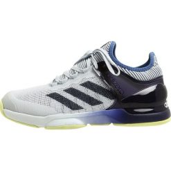Adidas Performance ADIZERO UBERSONIC 2 Obuwie do tenisa Outdoor blue. Niebieskie buty trekkingowe męskie marki adidas Performance, z materiału, outdoorowe. W wyprzedaży za 389,35 zł.